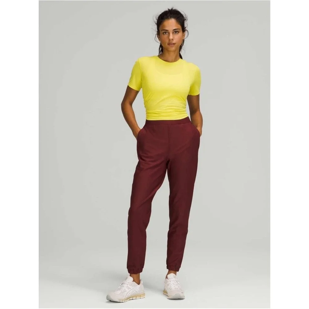 Lululemon Adapted State Tech Fleece Joggers Red Merlot Size 0 NWOT